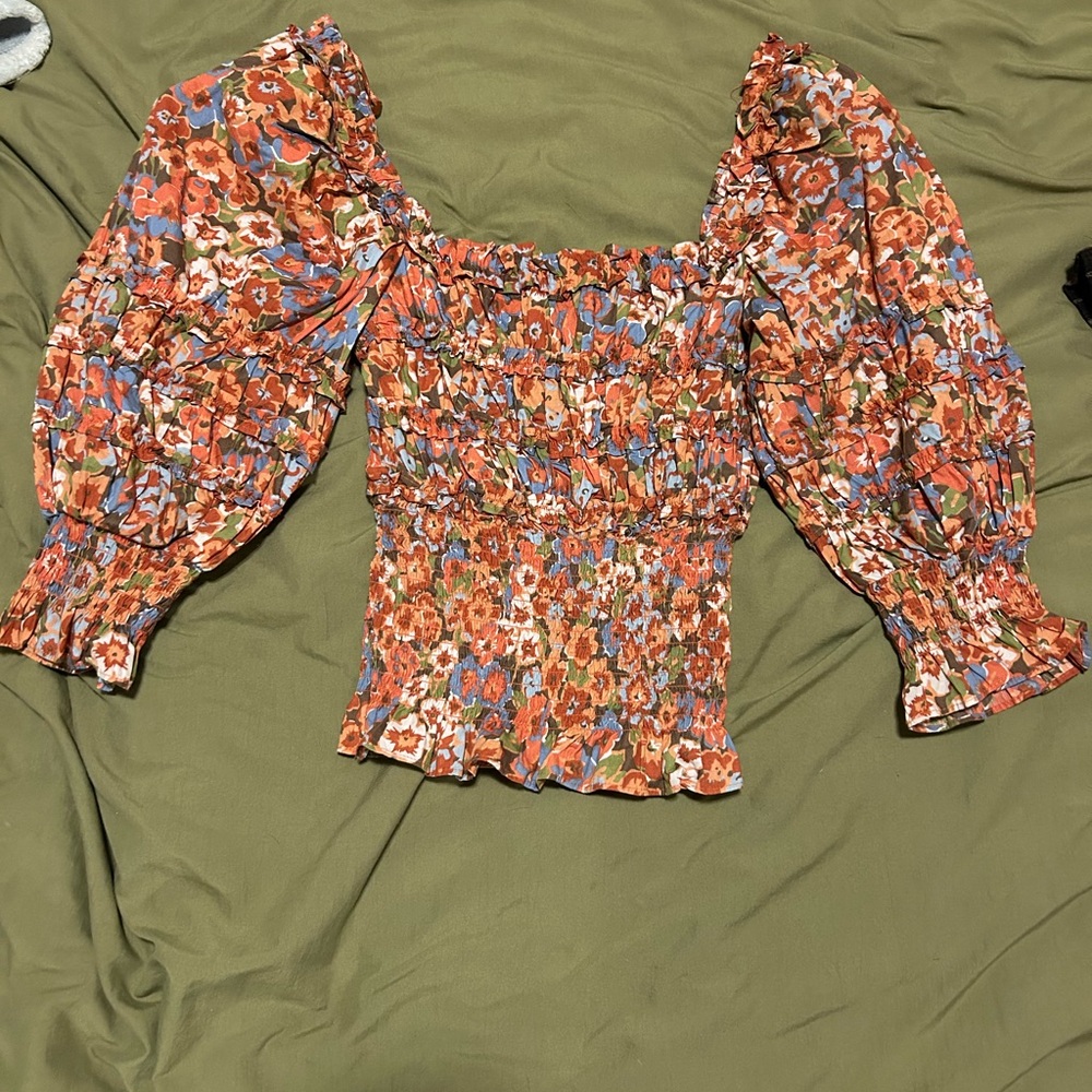 House of Harlow top